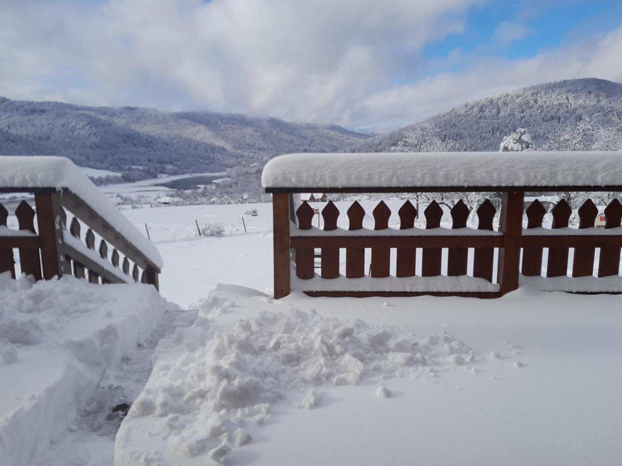 Orlik - Pokoje Goscinne Uscie Gorlickie Esterno foto